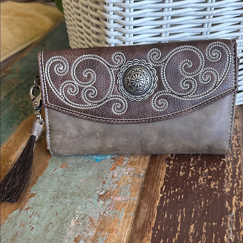 BLAZIN ROXX western wallet. Used once or twice.
